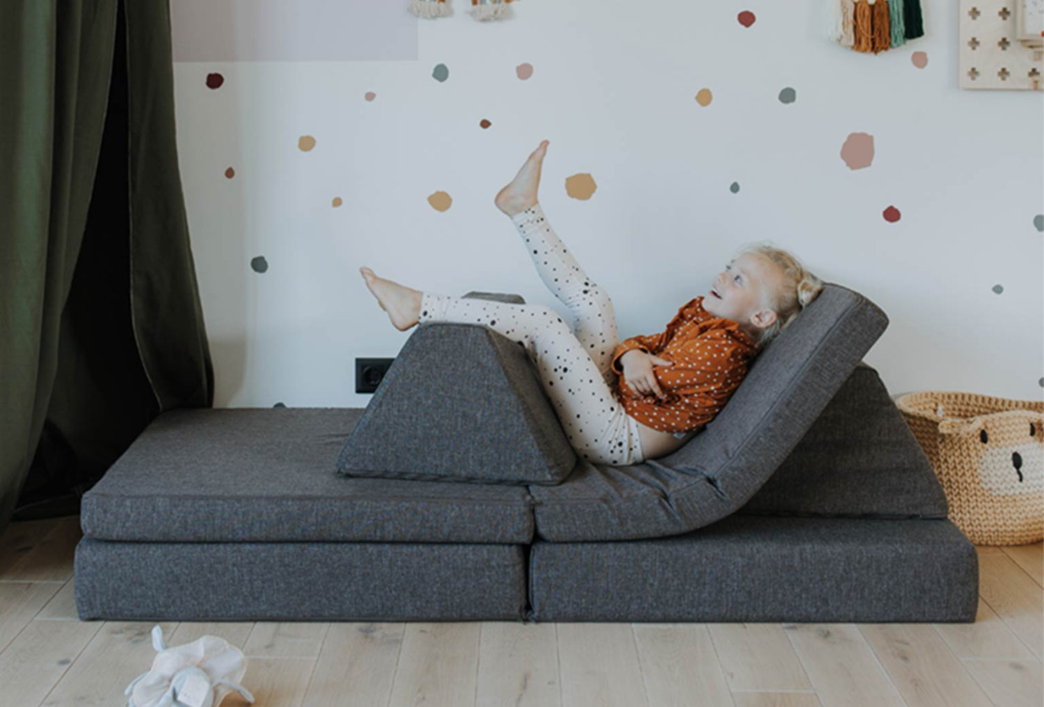 10 Creative ways to make the most of your kid's play sofa